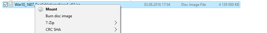 Mounted Windows 10 ISO visible as a virtual DVD drive in Windows