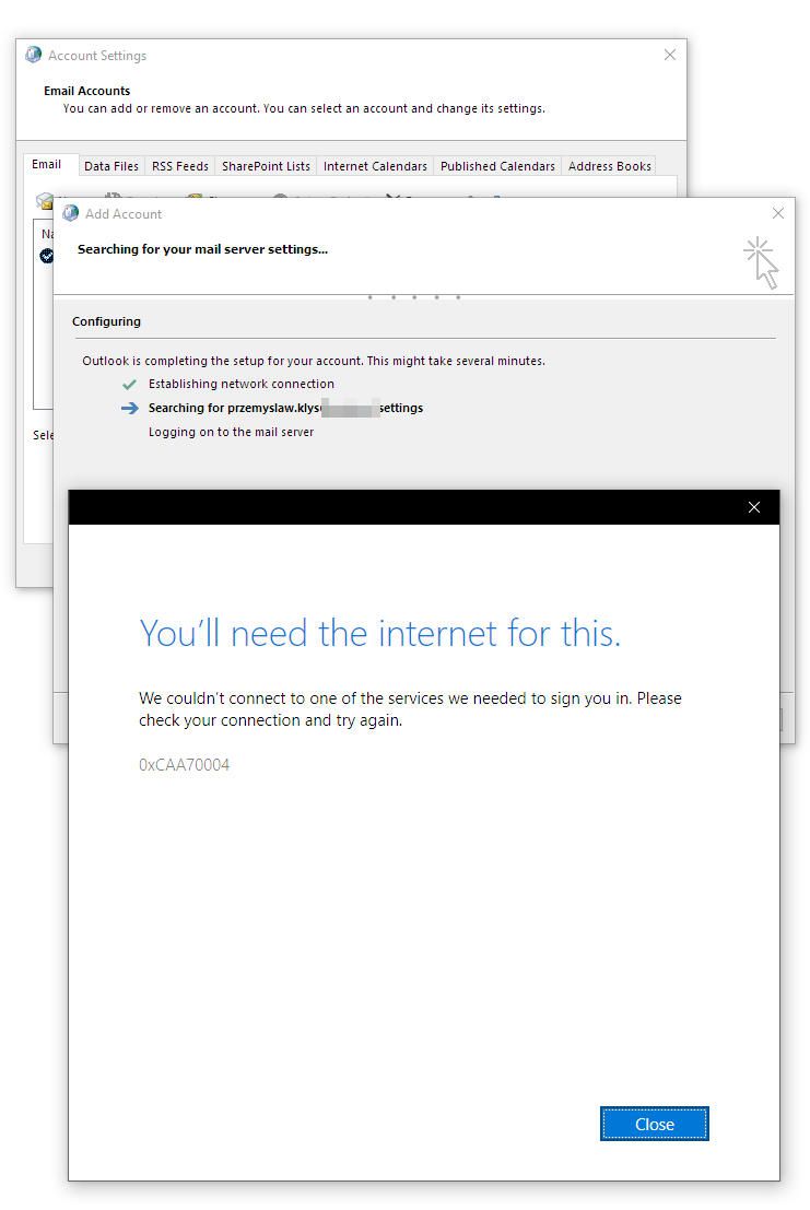 Windows sign-in error showing 0xCAA70004 and the message that an internet connection is required.